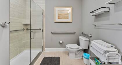 8609 Landis Ave, Condo 201