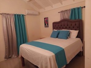 House, 3 Bedrooms, Accessible, Patio | 3 bedrooms - Luxurious 3-bedroom House in Ocho Rios With Private Entrance (Ocho Rios)