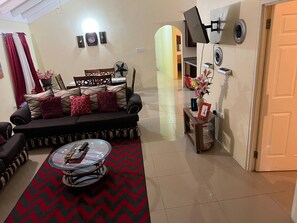 House, 3 Bedrooms, Accessible, Patio | Living room - Luxurious 3-bedroom House in Ocho Rios With Private Entrance (Ocho Rios)