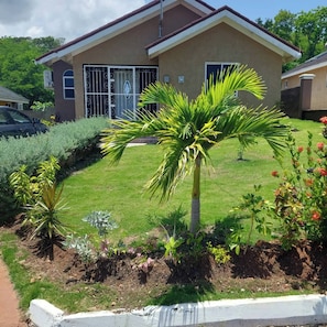 House, 3 Bedrooms, Accessible, Patio | Garden - Luxurious 3-bedroom House in Ocho Rios With Private Entrance (Ocho Rios)