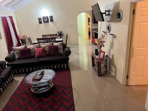 하우스, 침실 3개, 장애인 지원, 파티오 | 거실