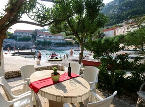 Ferienhaus (Three Bedroom Holiday Home with Sea V) | Terrasse/Patio