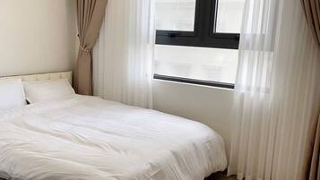 WiFi, bed sheets