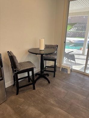 Dining - Pool home in Sunridge Park (Henderson)