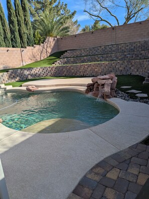 Pool - Pool home in Sunridge Park (Henderson)