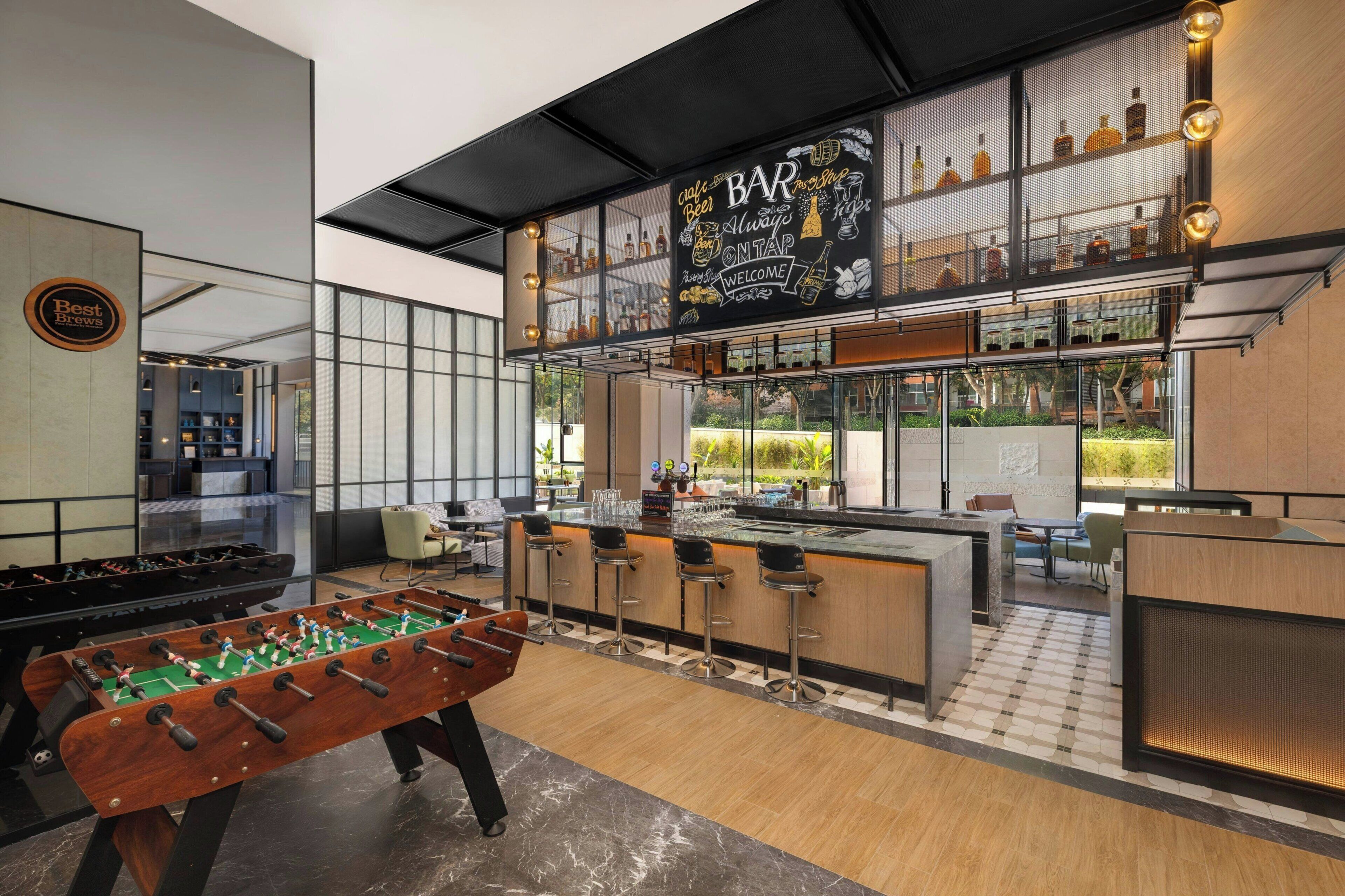 Lobby-Lounge