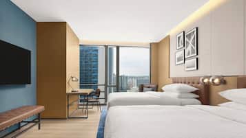 Zimmer, 2 Doppelbetten, Stadtblick