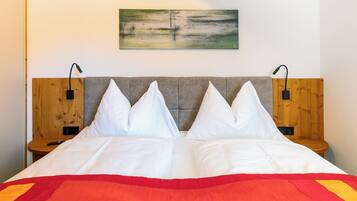 1 bedroom, in-room safe, bed sheets