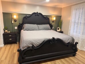 4 bedrooms, free WiFi, bed sheets