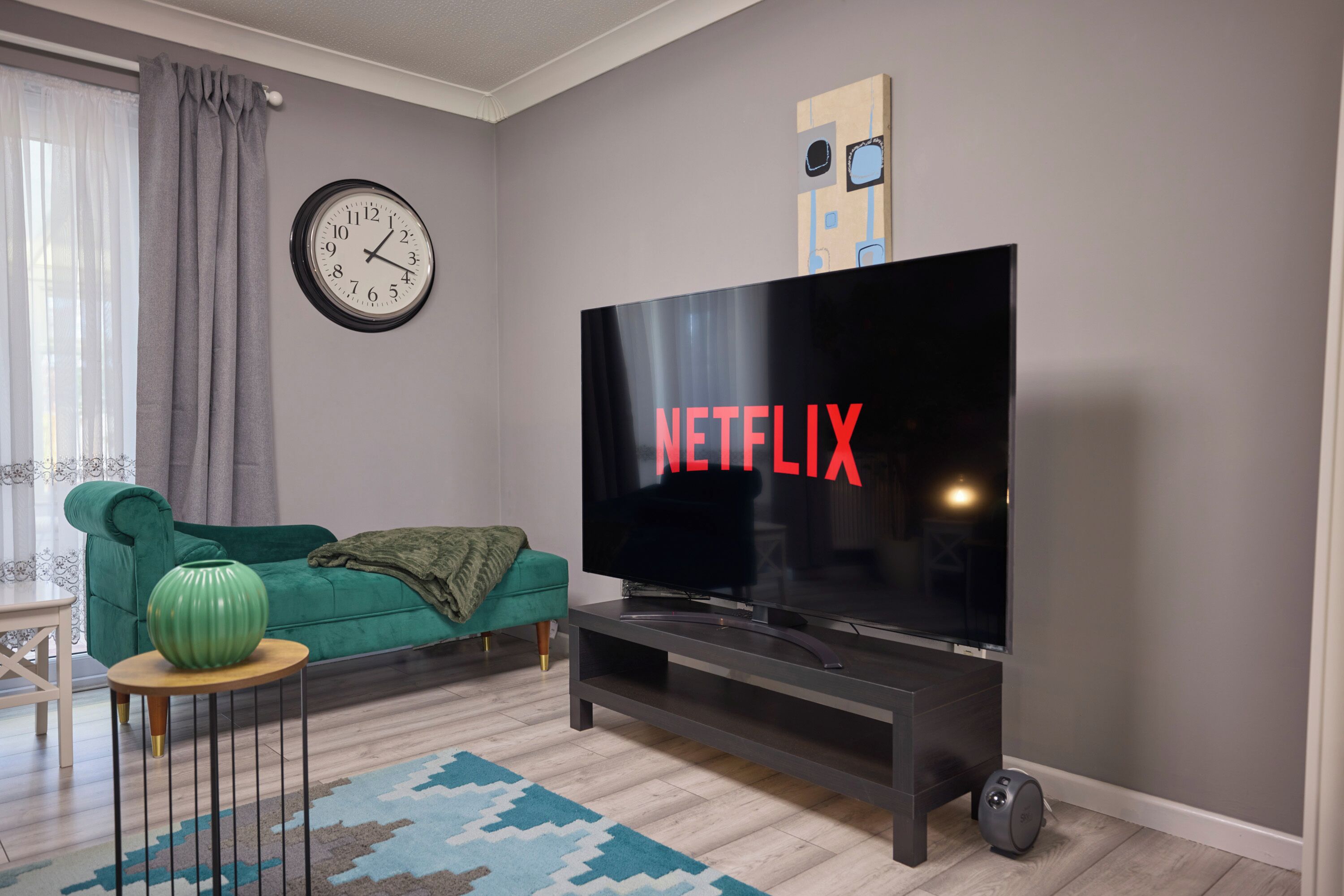 TV