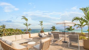 Unclassified image, 4 of 42, button - Zantamar 104B: Beachfront Studio Steps to Ocean (Cruz de Huanacaxtle)