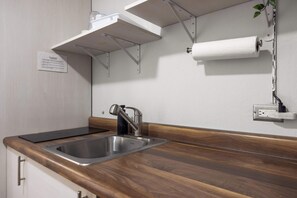 Private kitchen - Great Location | Small Groups | WiFi and AC (San Juan)