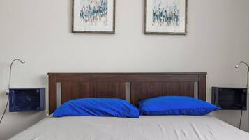 3 bedrooms, WiFi, bed sheets