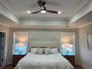 4 bedrooms, WiFi, bed sheets