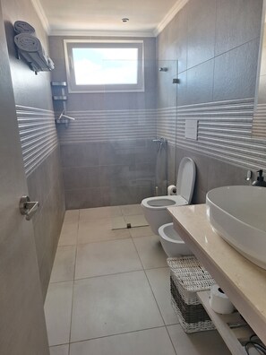 Shower, hair dryer, bidet, towels - Exclusive penthouse in Dominicus with 5 pools in a tropical setting (Dominicus)