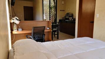 Apartment, Garden View