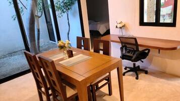 Apartment, Air conditioning | Dining