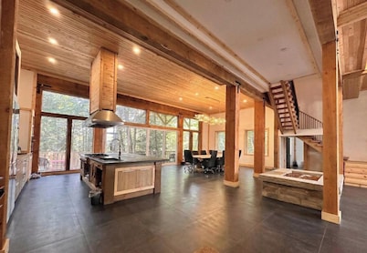 Modern Luxury Brand New Masterpiece on Muskoka Lakes Now Accepting Booking