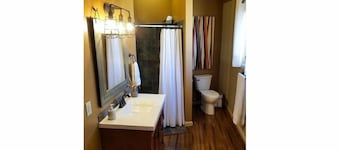 Modern one-bedroom house in peaceful Silver Cliff Colorado. Amazing views!