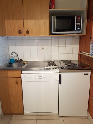 Fridge, microwave, oven, stovetop - Val Claret - Rond Point Des Pistes  (Tignes)