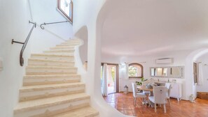 Interior - ELITE COLLECTION-VILLA GIULIA infinity pool and view (Arzachena)