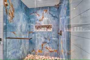 Hair dryer, soap - Summitgrove Cabin w/ Hot tub, Game Room &OutdoorTV (Long Pond)