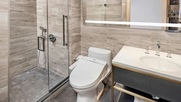 Douche, serviettes fournies