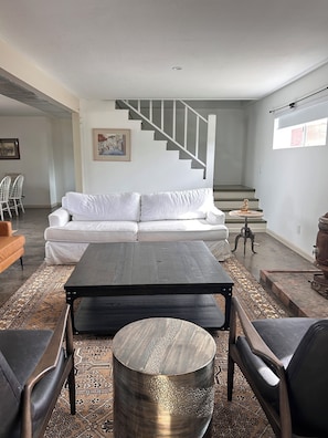TV - Welcome to the Red Barn House: 3BR 2BA country living in Santa Ynez Valley (Santa Ynez)