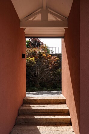 Property grounds - Casa da Amelinha - Douro Valley (Peso da Régua)