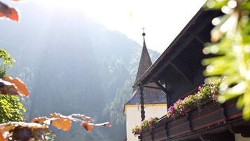 Double Room, Balcony, Mountain View | Property grounds