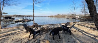 Plenty of Deep Water at our Private Dock! Waterfront home w/Beach, Pet-Friendly