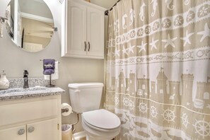 Towels - 🏖️ Coastal Family Escape - Sandy Seahorse Condo near Seaside w/ Pools & Tram (Santa Rosa Beach)