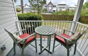 Outdoor dining - 🏖️ Coastal Family Escape - Sandy Seahorse Condo near Seaside w/ Pools & Tram (Santa Rosa Beach)