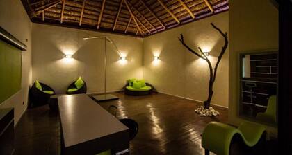 Bora Bora Suites & Villas