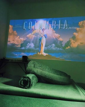 Miscellaneous - Spacious room (Narbonne)