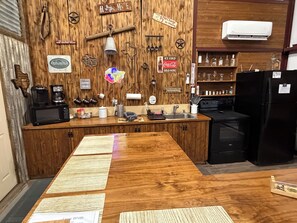 Private kitchen - BNB in the Texas Hill Country (Dripping Springs)