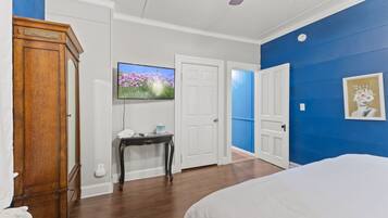 1 chambre, fer et planche Ă repasser, Wi-Fi gratuit, draps fournis