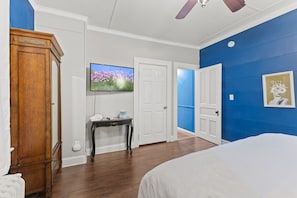 1 chambre, fer et planche à repasser, Wi-Fi gratuit, draps fournis