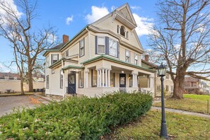 Exterior - The Duchess Guest House, Walk to Downtown Anderson, Historic! (Anderson)