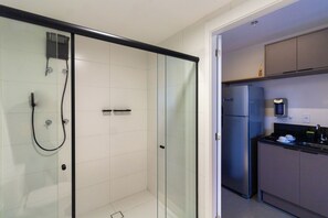 House - Studio com Varanda a 650m do Metr - Vila Mariana (São Paulo)