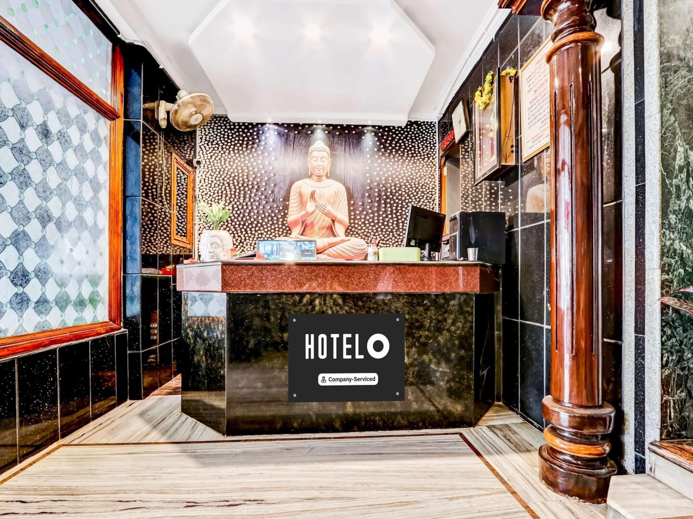 House | Reception