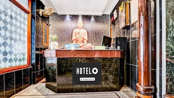 House | Reception