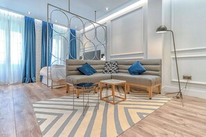 Iron/ironing board, bed sheets - Victoria XXI - Studio Apartment, Sleeps 2 (Malaga)