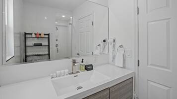 Hair dryer, towels