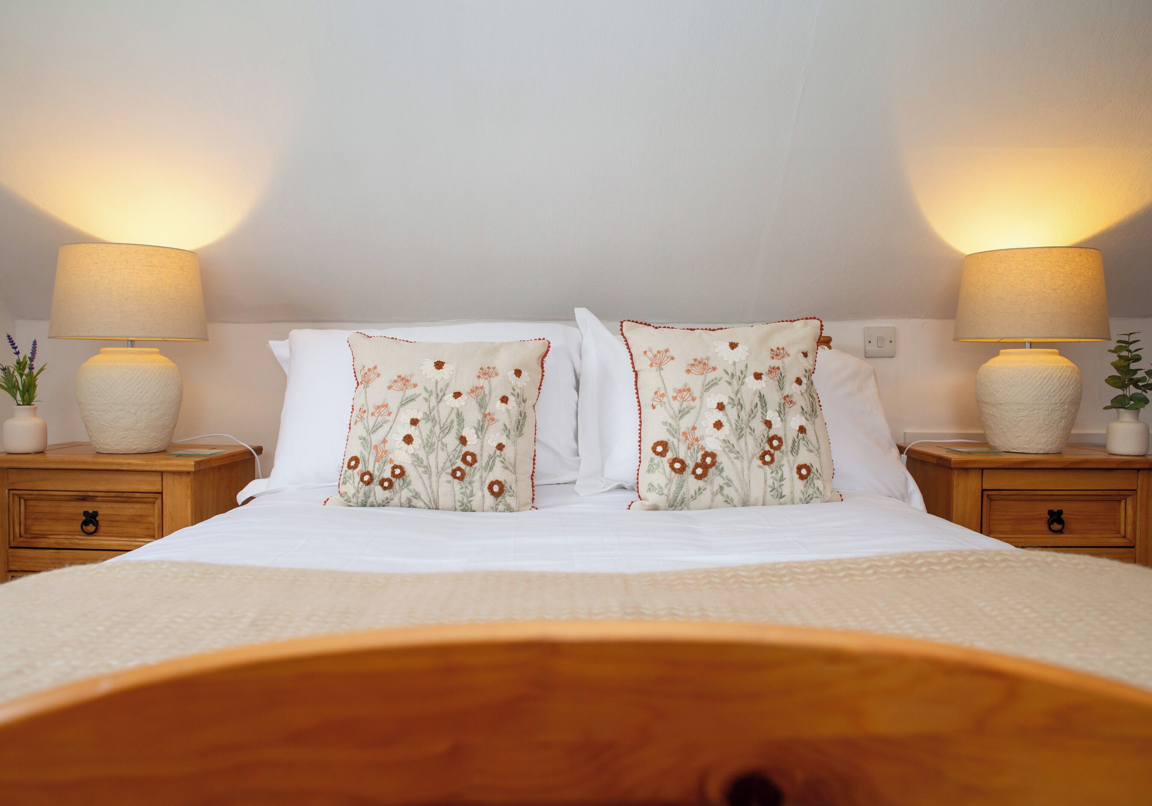1 slaapkamer, een strijkplank/strijkijzer, gratis wifi, beddengoed