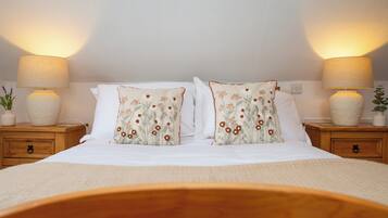 1 slaapkamer, een strijkplank/strijkijzer, gratis wifi, beddengoed