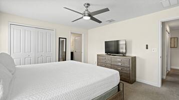 In-room safe, iron/ironing board, free WiFi, bed sheets