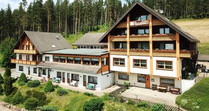 Enjoyable Black Forest - Bed & Breakfast - incl. Breakfast, optional full board