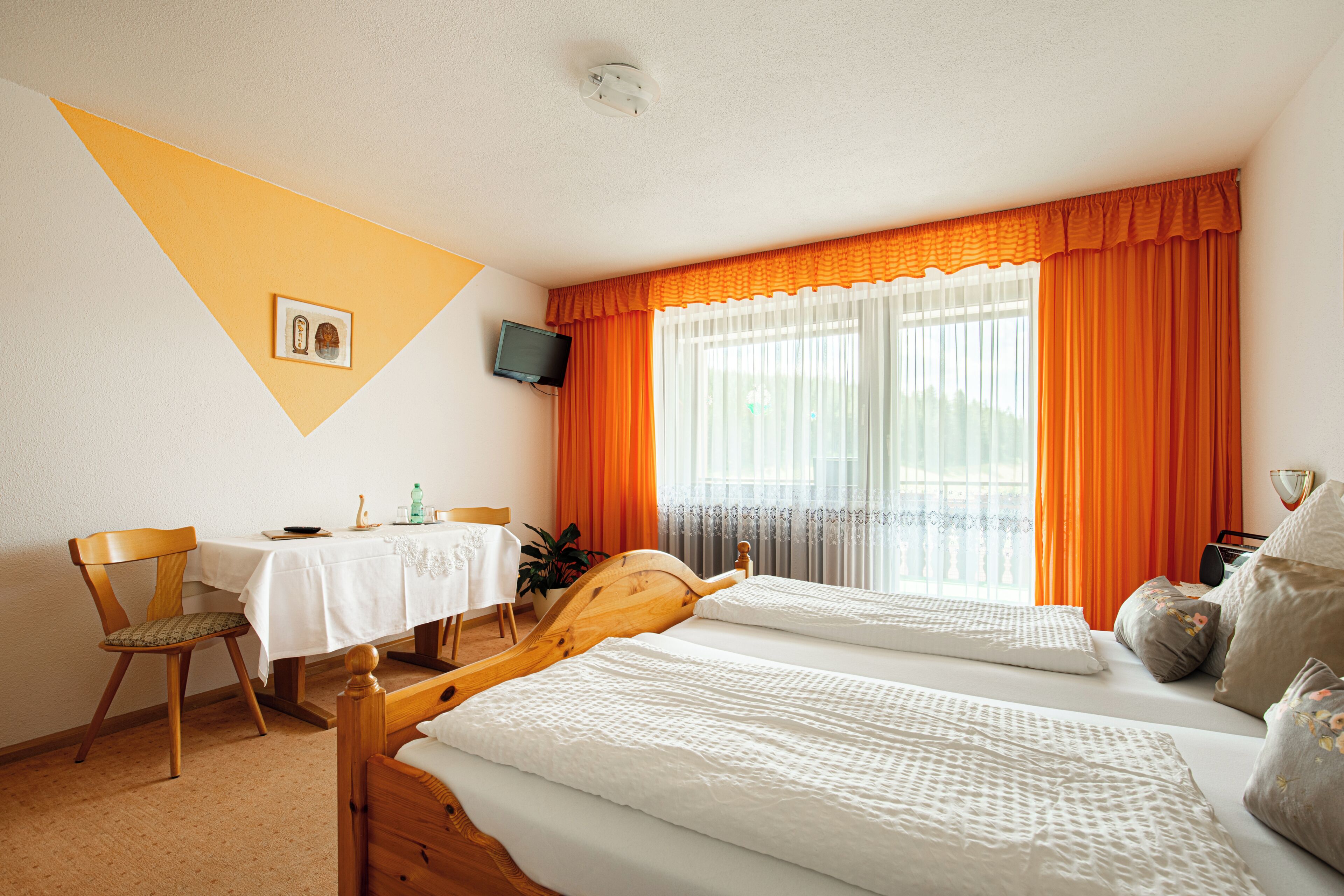 12 Schlafzimmer, WLAN, Bettwäsche