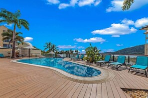 A heated pool - Ocean Rise at Airlie Two (Airlie Beach)